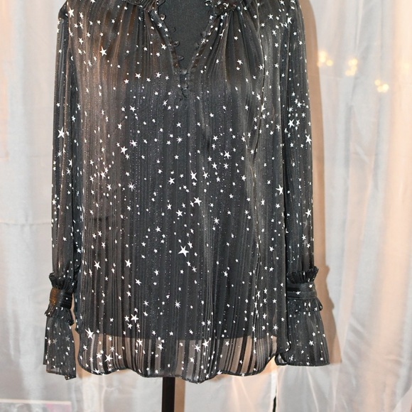 Violet and Claire Sheer Sparkle Star Blouse Size M NWT - Picture 12 of 12